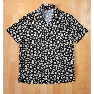 Shein daisy print short sleeve button down shirt